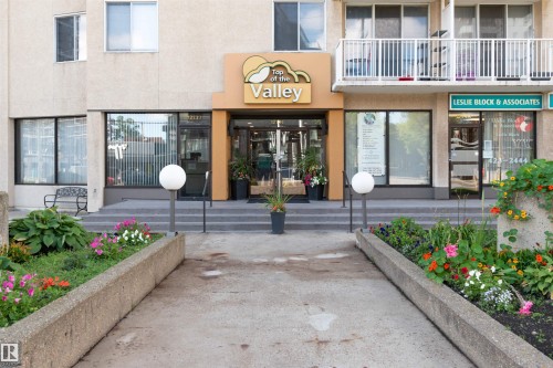 801 12141 Jasper Avenue, Edmonton, AB - Outdoor
