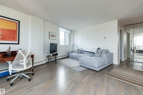 801 12141 Jasper Avenue, Edmonton, AB - Indoor Photo Showing Living Room