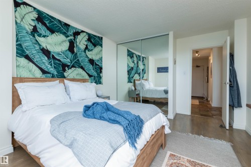 801 12141 Jasper Avenue, Edmonton, AB - Indoor Photo Showing Bedroom