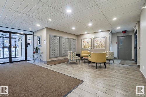 801 12141 Jasper Avenue, Edmonton, AB - Indoor Photo Showing Other Room