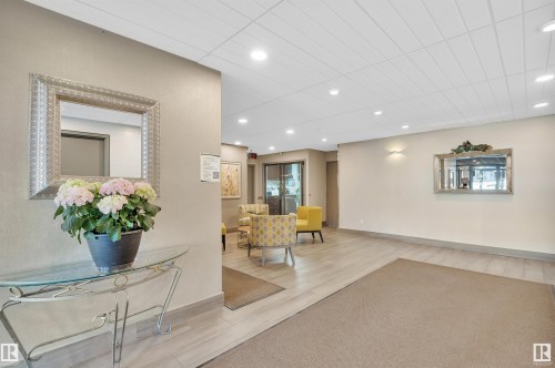801 12141 Jasper Avenue, Edmonton, AB - Indoor Photo Showing Other Room