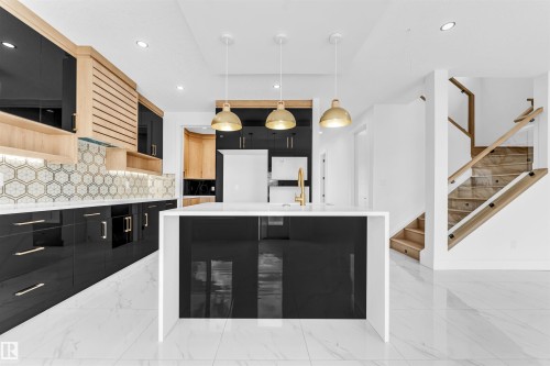 451 Crystal Creek Link, Leduc, AB - Indoor Photo Showing Kitchen With Upgraded Kitchen