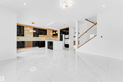 451 Crystal Creek Link, Leduc, AB - Indoor Photo Showing Kitchen