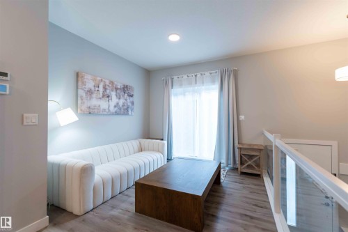 #21 1729 Keene Crescent, Edmonton, AB - Indoor Photo Showing Other Room
