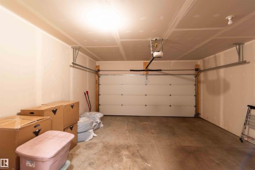 #21 1729 Keene Crescent, Edmonton, AB - Indoor Photo Showing Garage