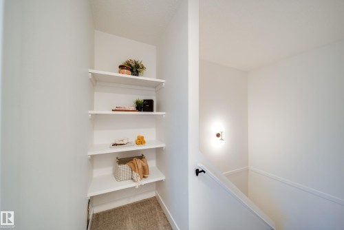 475 Dunluce Road, Edmonton, AB - Indoor Photo Showing Other Room