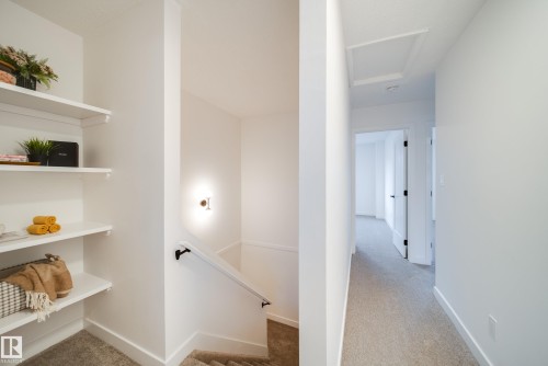 475 Dunluce Road, Edmonton, AB - Indoor