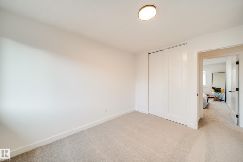 475 Dunluce Road, Edmonton, AB - Indoor Photo Showing Other Room