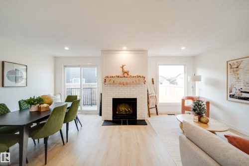 475 Dunluce Road, Edmonton, AB - Indoor With Fireplace