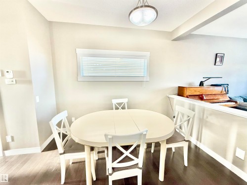 7114 174 Avenue, Edmonton, AB - Indoor Photo Showing Dining Room