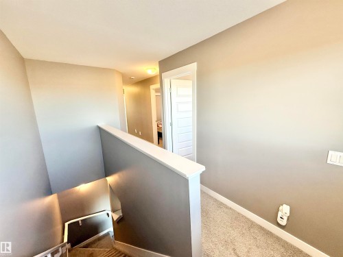 7114 174 Avenue, Edmonton, AB - Indoor Photo Showing Other Room