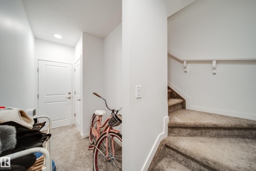 2838 152 Avenue, Edmonton, AB - Indoor Photo Showing Other Room