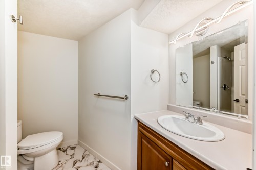 8108 163 Street, Edmonton, AB - Indoor Photo Showing Bathroom