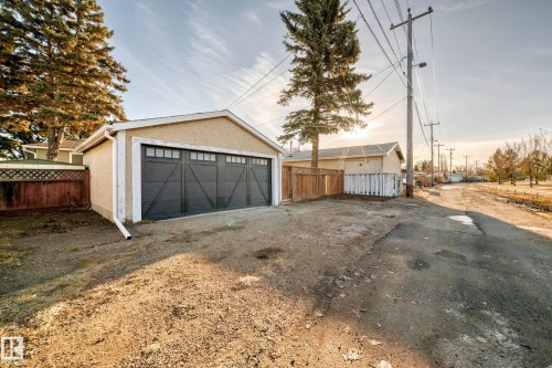 8108 163 Street, Edmonton, AB - Outdoor
