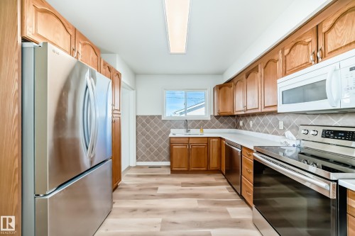 8108 163 Street, Edmonton, AB - Indoor Photo Showing Kitchen