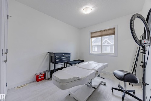 16 1150 Windermere Way, Edmonton, AB - Indoor