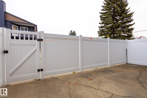 3530 42 Street, Edmonton, AB - Outdoor