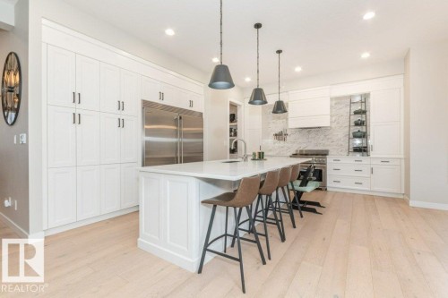 698 Howatt Drive, Edmonton, AB - Indoor