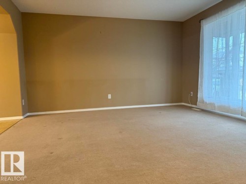 36 Vivian Way, Spruce Grove, AB - Indoor Photo Showing Other Room