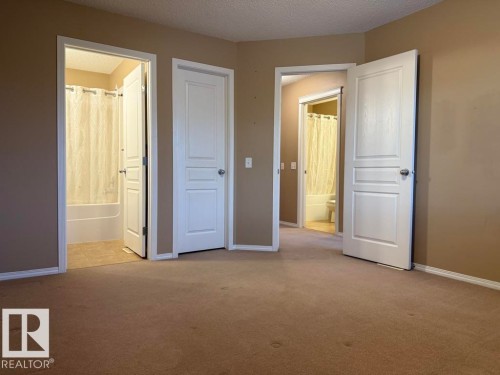 36 Vivian Way, Spruce Grove, AB - Indoor Photo Showing Other Room