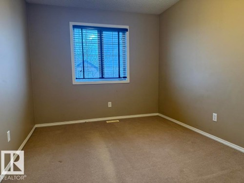 36 Vivian Way, Spruce Grove, AB - Indoor Photo Showing Other Room