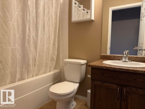 36 Vivian Way, Spruce Grove, AB - Indoor Photo Showing Bathroom