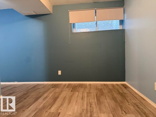 36 Vivian Way, Spruce Grove, AB - Indoor Photo Showing Other Room