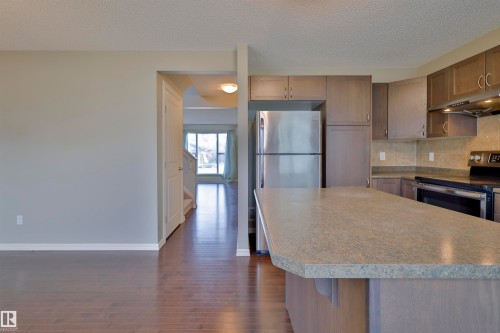 18056 89 Street, Edmonton, AB - Indoor Photo Showing Kitchen