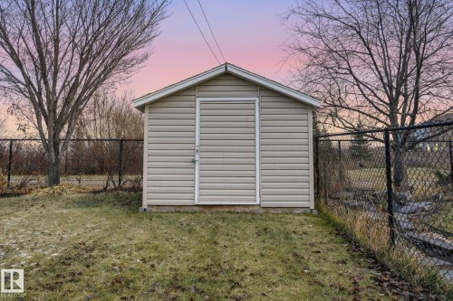 26 Mckay Close, Leduc, AB - Outdoor