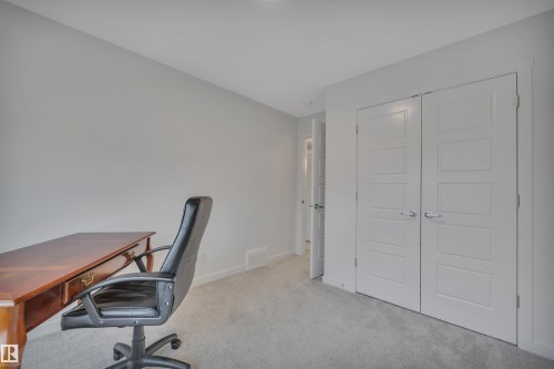 3323 Erlanger Bend, Edmonton, AB - Indoor Photo Showing Office