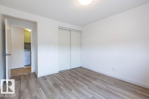 52 10208 113 Street, Edmonton, AB - Indoor Photo Showing Other Room