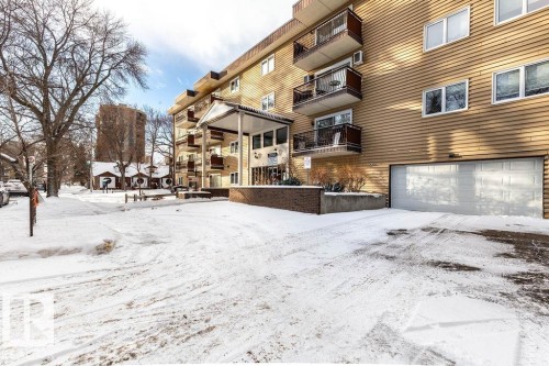 52 10208 113 Street, Edmonton, AB - Outdoor