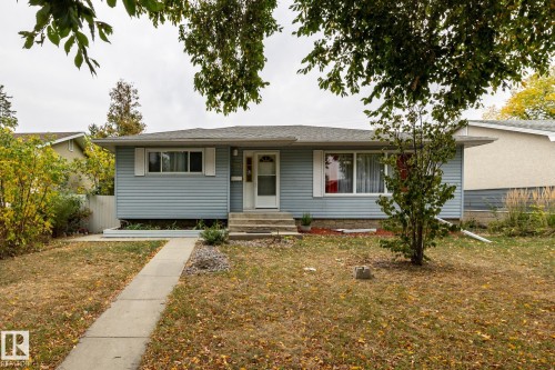 15707 92 Avenue  Edmonton, AB T5R 5C5