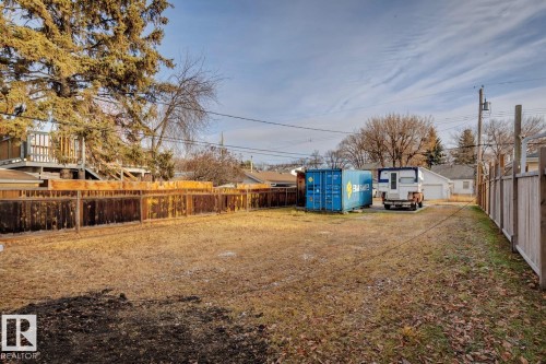 12127 107 Street, Edmonton, AB - Outdoor