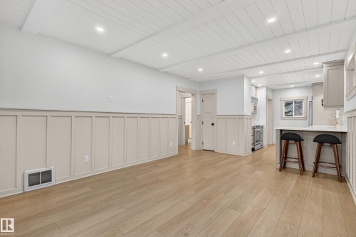 9653 83 Avenue, Edmonton, AB - Indoor