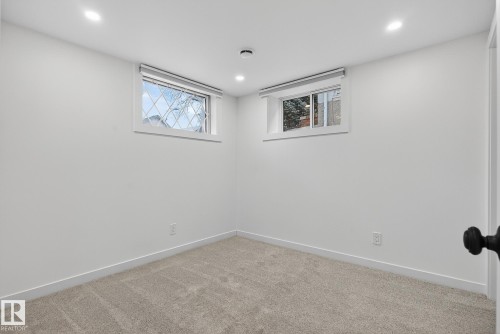 9653 83 Avenue, Edmonton, AB - Indoor Photo Showing Other Room