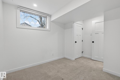 9653 83 Avenue, Edmonton, AB - Indoor Photo Showing Other Room