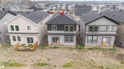 60 Hemingway Crescent, Spruce Grove, AB - Outdoor With Facade