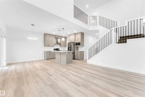 60 Hemingway Crescent, Spruce Grove, AB - Indoor Photo Showing Kitchen