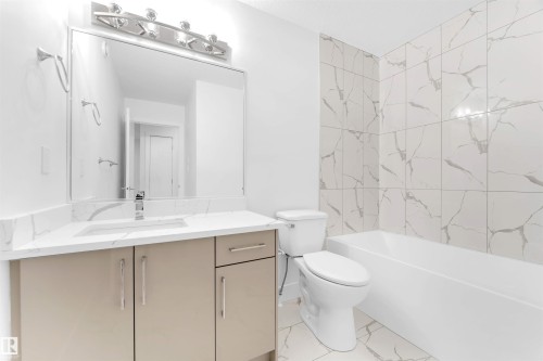 60 Hemingway Crescent, Spruce Grove, AB - Indoor Photo Showing Bathroom