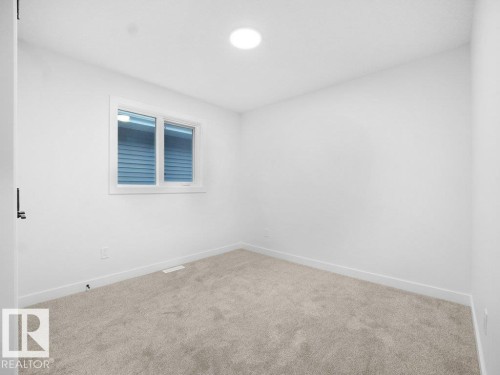 3326 Chickadee Dr, Edmonton, AB - Indoor Photo Showing Other Room