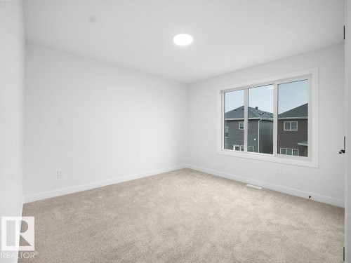 3326 Chickadee Dr, Edmonton, AB - Indoor Photo Showing Other Room