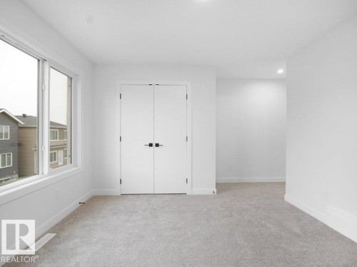 3326 Chickadee Dr, Edmonton, AB - Indoor Photo Showing Other Room