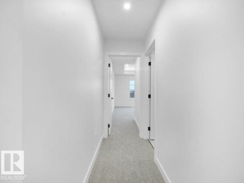 3326 Chickadee Dr, Edmonton, AB - Indoor Photo Showing Other Room