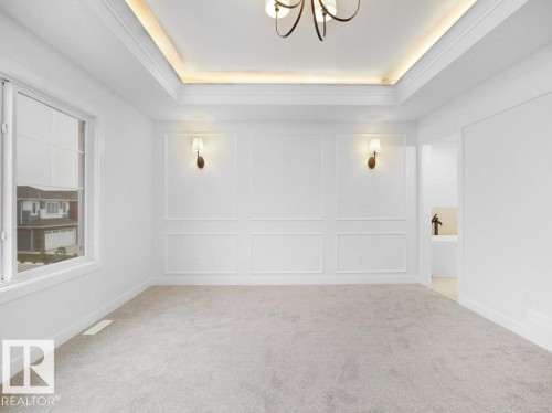 3326 Chickadee Dr, Edmonton, AB - Indoor Photo Showing Other Room