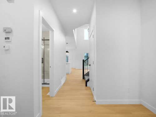 3326 Chickadee Dr, Edmonton, AB - Indoor Photo Showing Other Room