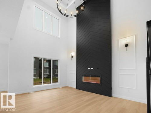 3326 Chickadee Dr, Edmonton, AB - Indoor With Fireplace