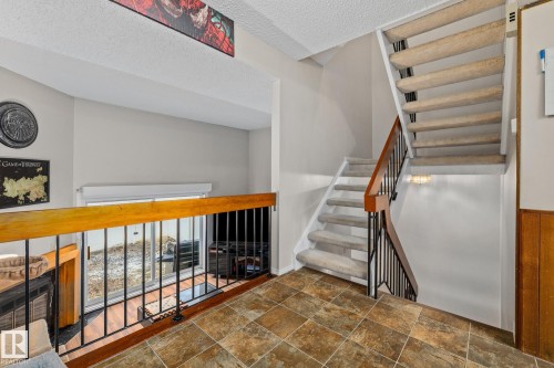 11960 145 Avenue, Edmonton, AB - Indoor Photo Showing Other Room