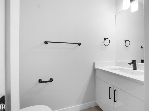26 16933 115 Street, Edmonton, AB - Indoor Photo Showing Bathroom