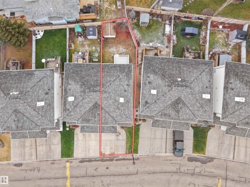 26 16933 115 Street, Edmonton, AB - 